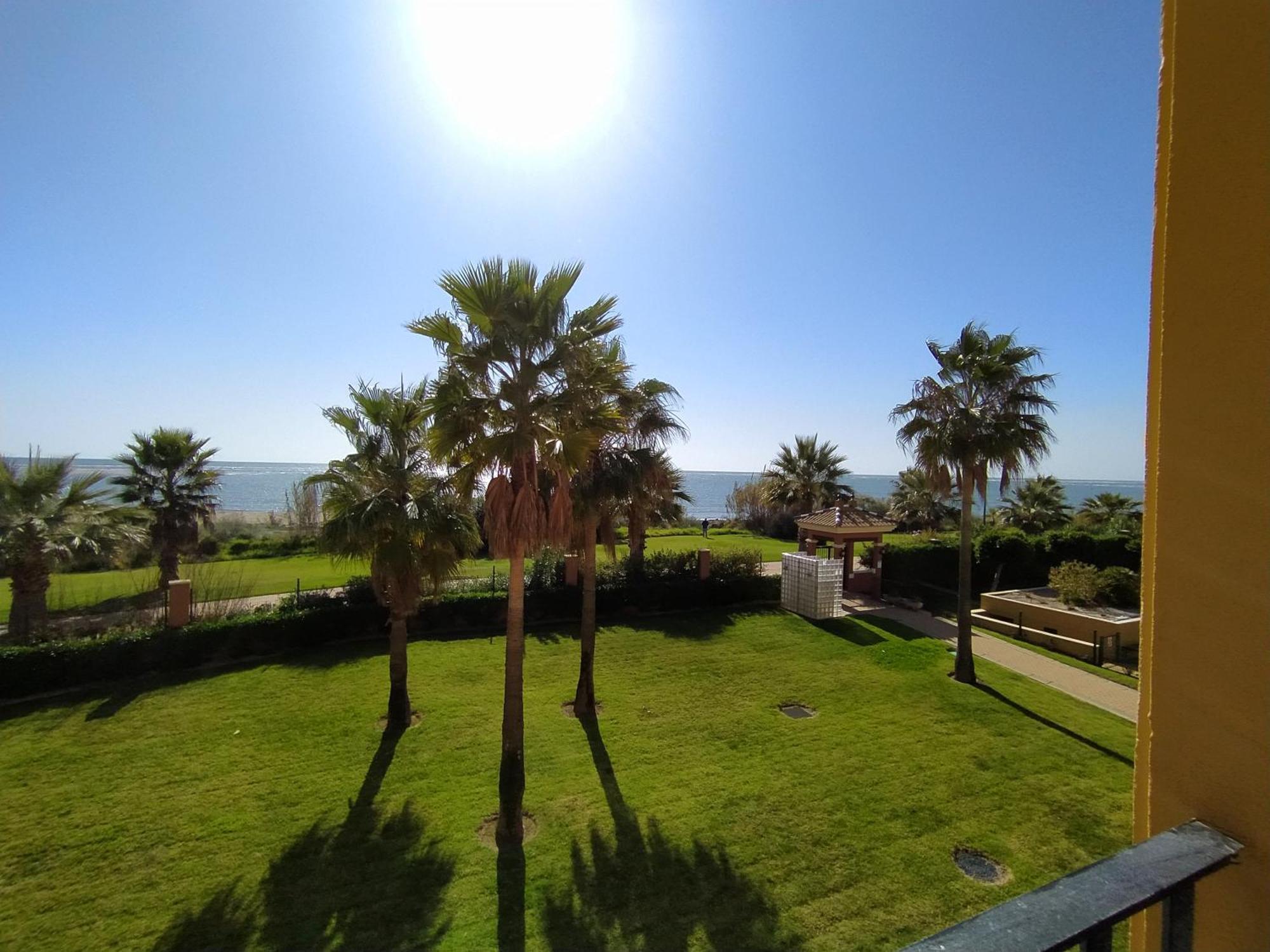 Apartamento Premium Los Cisnes Isla Canela Exterior photo